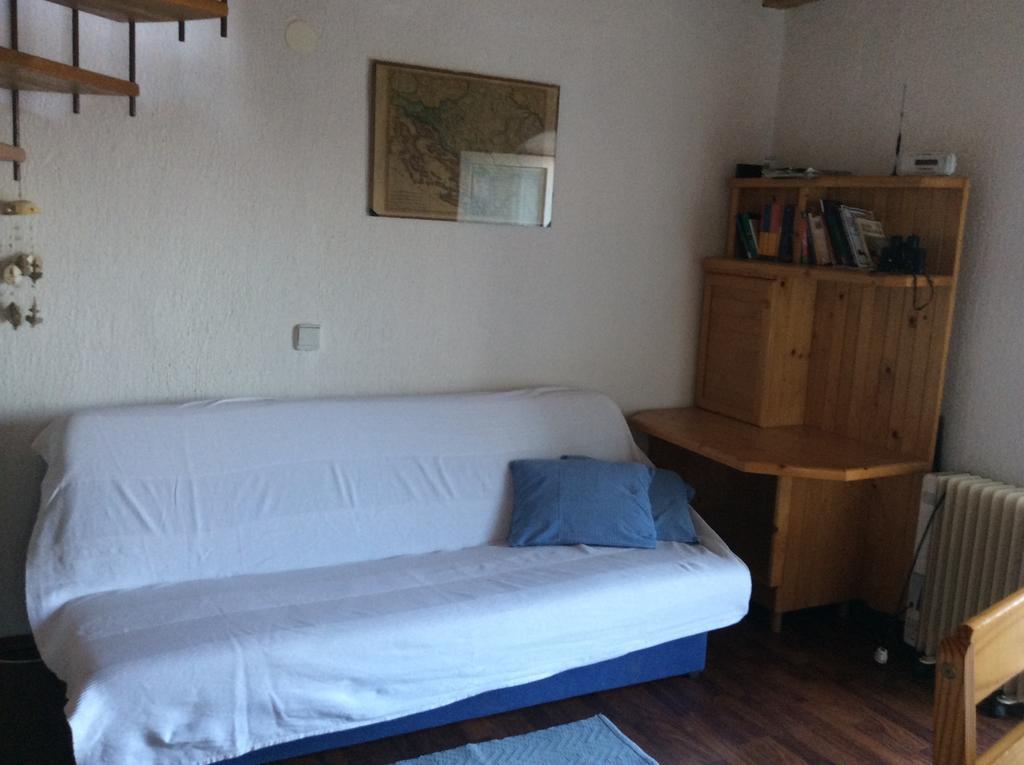 Apartman Ustrine 외부 사진